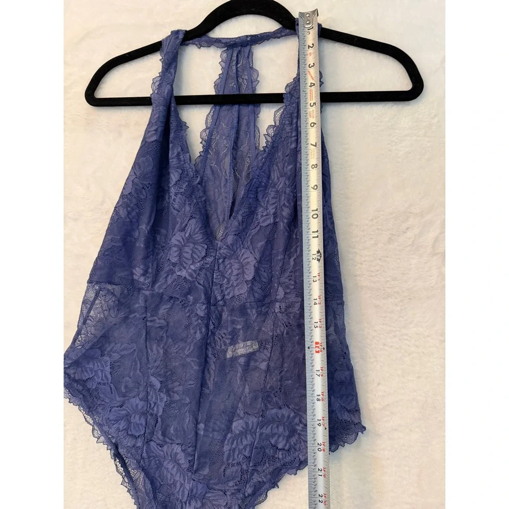 Free People‎ Blue Floral Lace Racerback Bodysuit Plunging V-Neck Lingerie Medium
